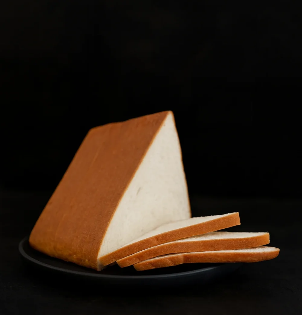 Tiangle Bread Jumbo Triangular Bread Fresh Soft Bakery Loaf for Meals